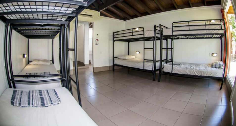 Bedroom 3, Nomads Airlie Beach, Whitsunday