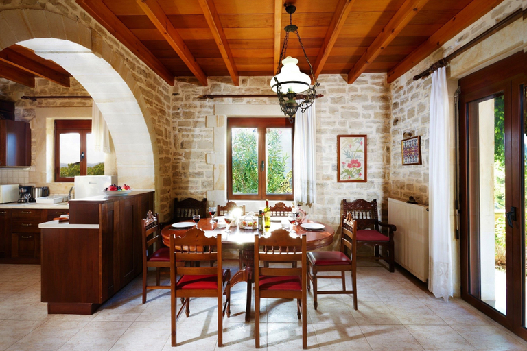 Food & Drinks 4, disCrete Villa Loutra, Crete