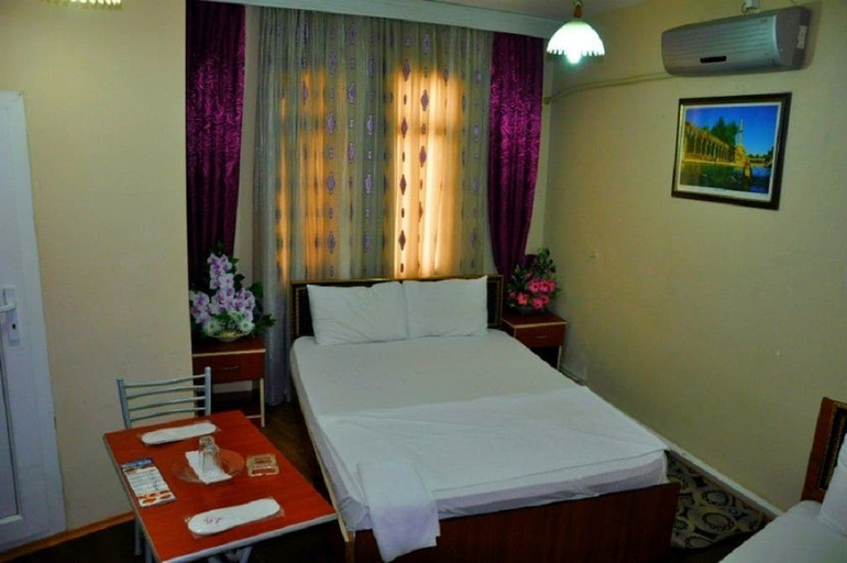 Bedroom 4, Edessa Hotel, Merkez