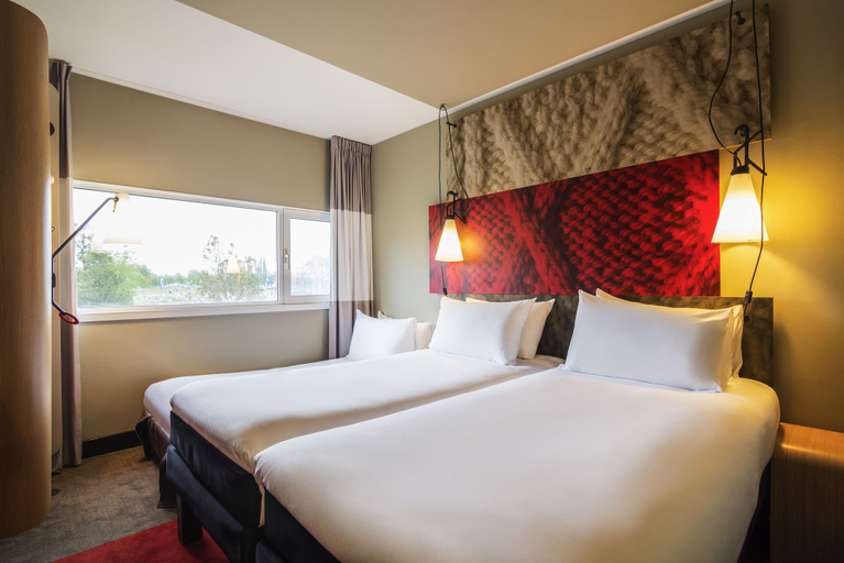 Bedroom 3, ibis Schiphol Amsterdam Airport, Haarlemmermeer