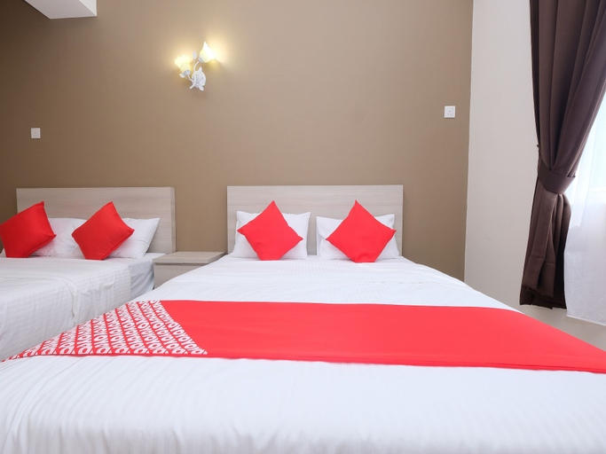 Bedroom 3, OYO 43935 Mancalin Hotel, Kuantan