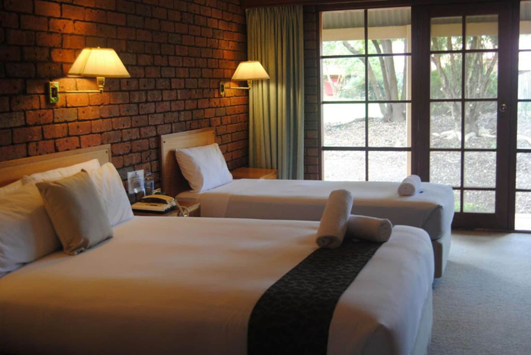 Bedroom 4, Grange Burn Motel, S. Grampians - Hamilton