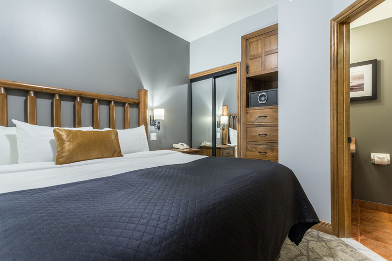 Bedroom 3, Le Grand Lodge Mont-Tremblant, Les Laurentides
