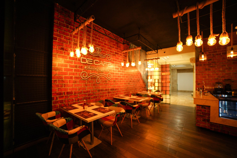 Food & Drinks, Star Emirates Downtown, Salalah