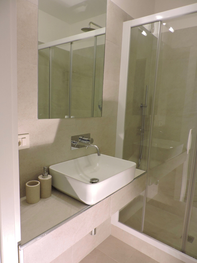 Bathroom 4, San Cosimato Suite, Rome