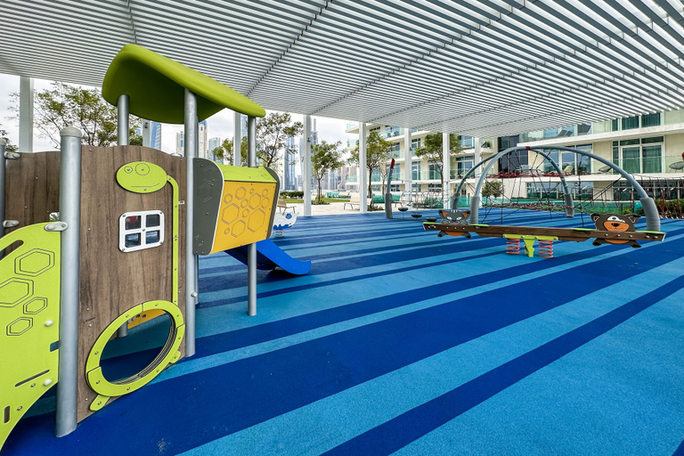Children's play area - outdoor 2, Glamorous 3BR with Marina view, Dubai
