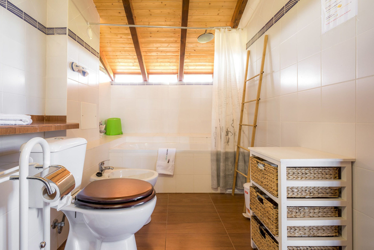 Bathroom 3, F - Casa da Torre in Quinta das Alagoas by DreamAlgarve, Lagos