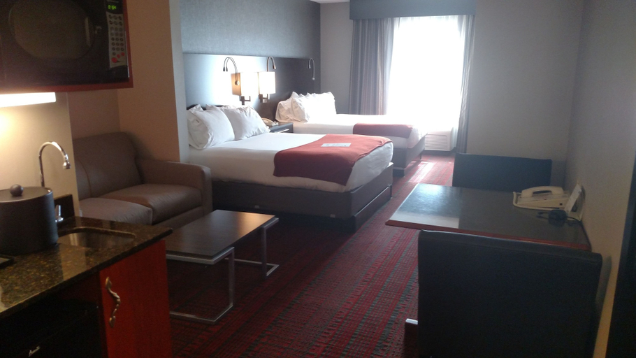 Bedroom 2, Holiday Inn Express & Suites AUBURN by IHG, Worcester