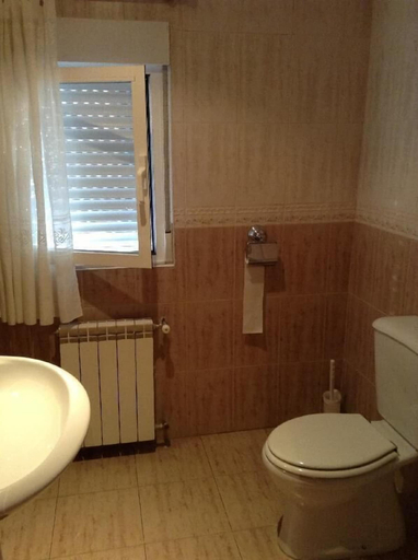 Bathroom, Casa Polín, León