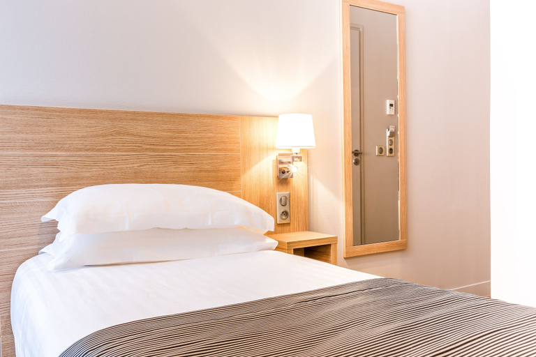 Bedroom 3, Hôtel Paris d'Issy Hôtel porte de Versailles, Hauts-de-Seine