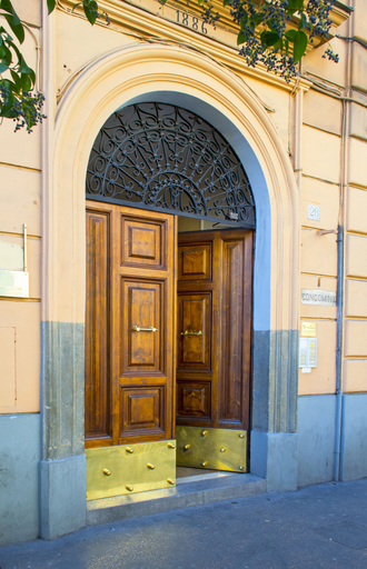 Exterior & Views 2, Colonna Luxury Suites, Roma