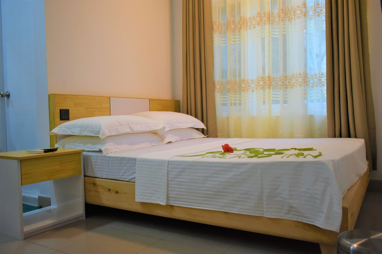Bedroom 3, Explore Island Inn