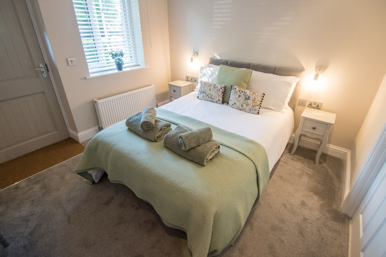 Bedroom 2, The Foxes Den Coffee House and Rooms, Suffolk
