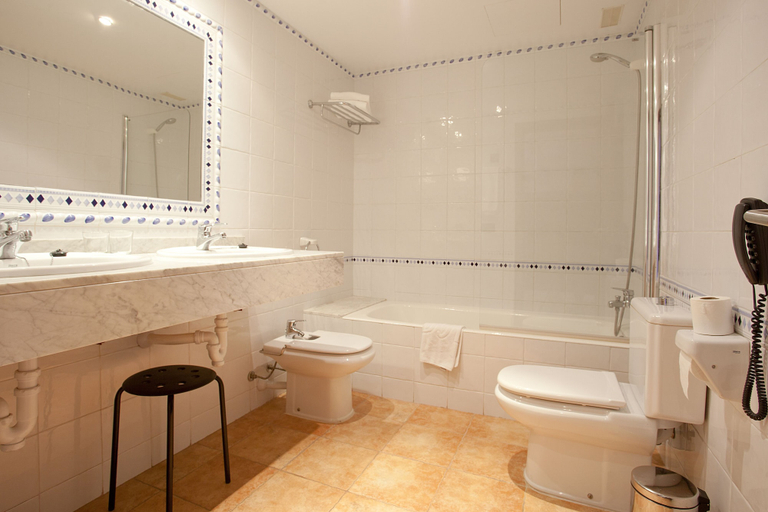 Bathroom 5, Hotel Maristel & Spa - Adults Only, Baleares