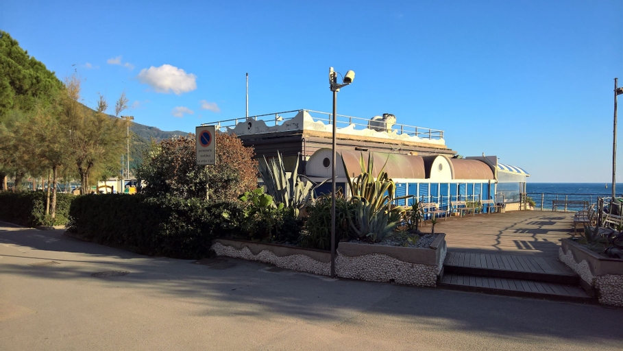 Exterior & Views 2, Servano's Villas, La Spezia