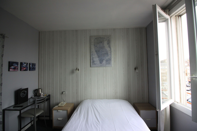 Bedroom 3, Hôtel de L'Univers, Calvados