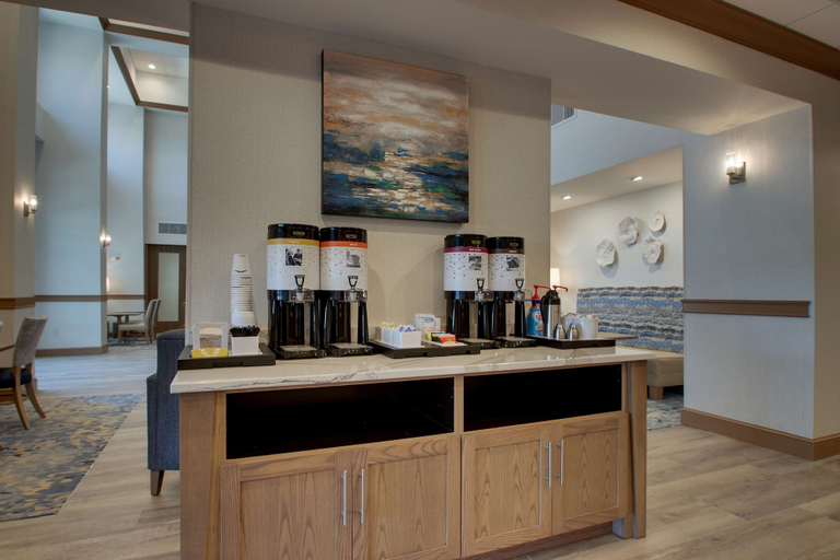 Food & Drinks 5, Hampton Inn Sneads Ferry North Topsail Beach, Onslow