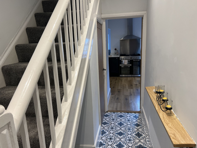 Interior 5, Superb 2 bed Apartment Great Location, Stoke-on-Trent