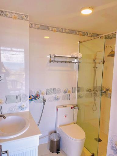 Bathroom 3, Sunrise Ninh Thuan Hotel, Ninh Hải