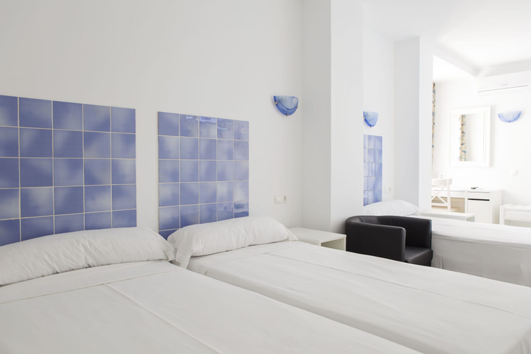 Bedroom 4, Málaga Hotel Eliseos, Málaga