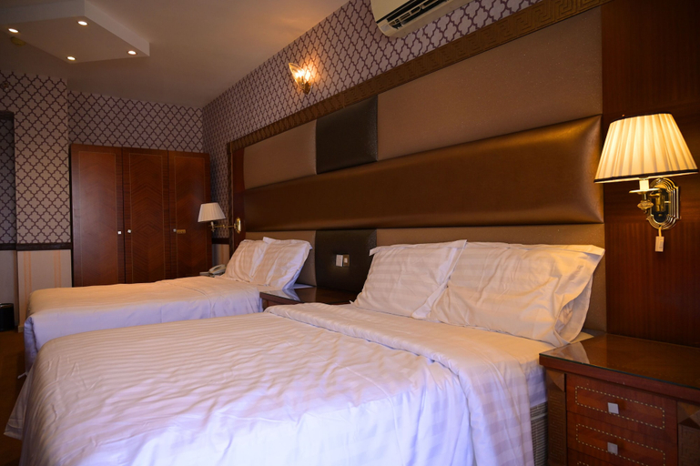 Bedroom 3, ABJAD CROWN HOTEL, Dubai