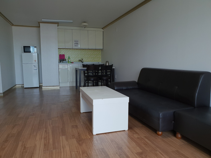 Others 4, Hawaii Hotel, Tongyeong