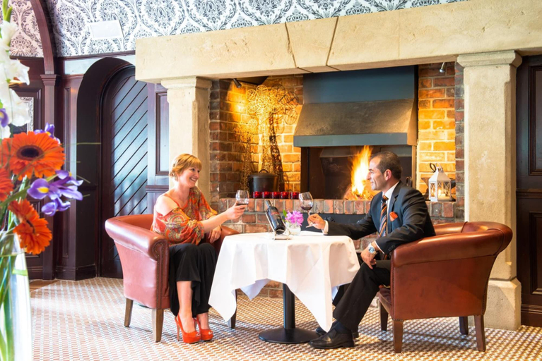 Food & Drinks 5, Harvey's Point Hotel