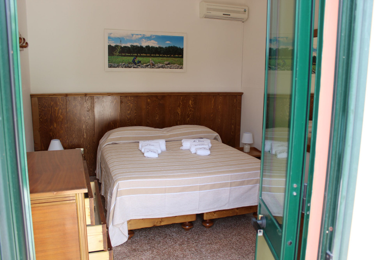 Room 5, Appartamento Immerso nel Verde, Lecce