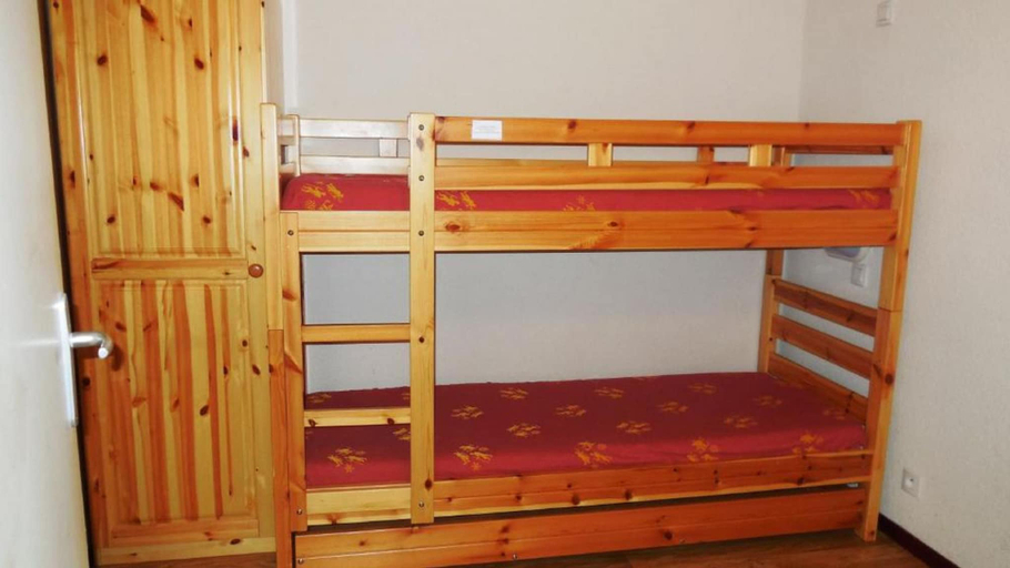 Bedroom 3, La Bérangère, Isère