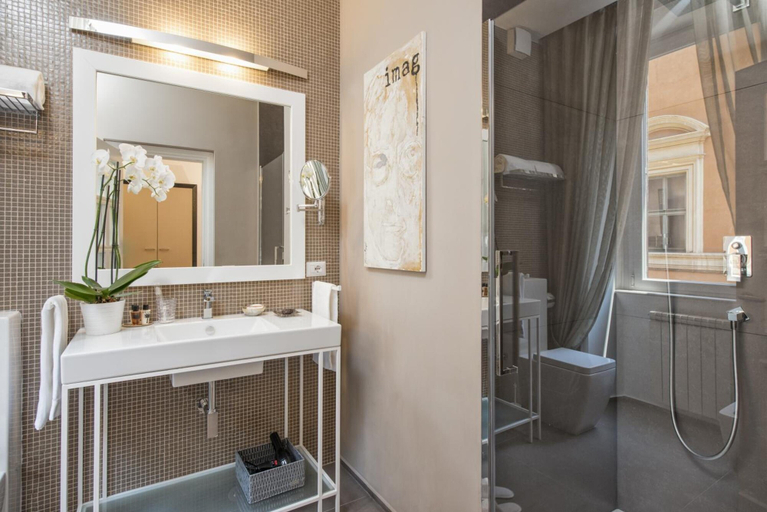 Bathroom 4, Maison Evelina, Rome