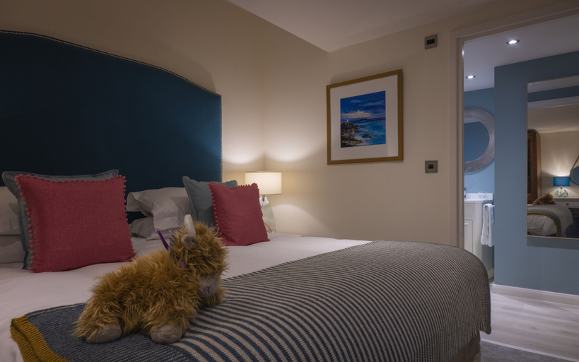 Bedroom 3, Feversham Arms Hotel & Verbena Spa, North Yorkshire