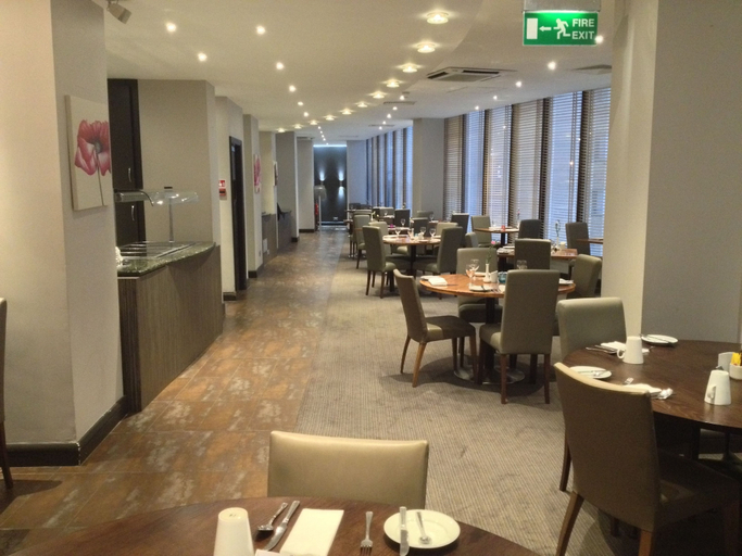 Food & Drinks 5, Holiday Inn PRESTON by IHG, Lancashire