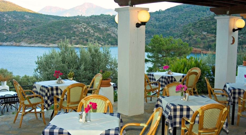 Food & Drinks 5, Kerveli Village, North Aegean