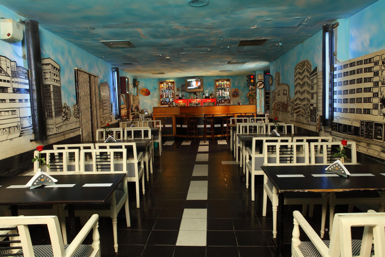Food & Drinks 5, Yuvarani Residency, Ernakulam