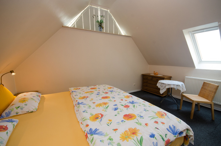 Bedroom 2, Ferienwohnungen Blischke, Wittmund
