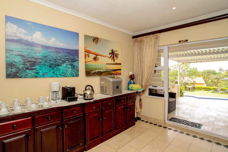 Food & Drinks 5, Chartwell Guest House, eThekwini