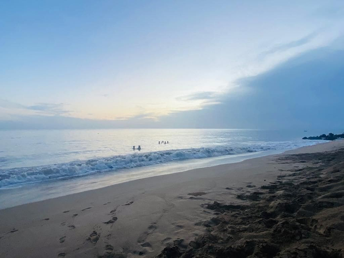 Others, Corcega Beachfront Suites