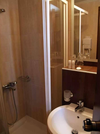 Bathroom 4, Hotel Filoxenia, Crete