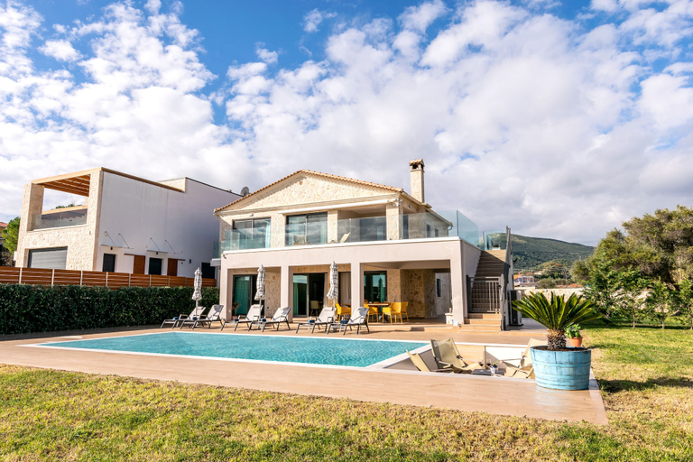 Exterior & Views 2, MaDiZé Beach House on the Sea, Ionian Islands