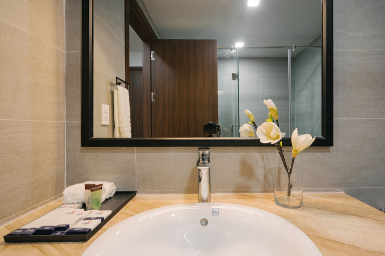 Bathroom 3, K-Zone The Star Hotel, Ngô Quyền