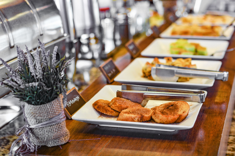 Food & Drinks 6