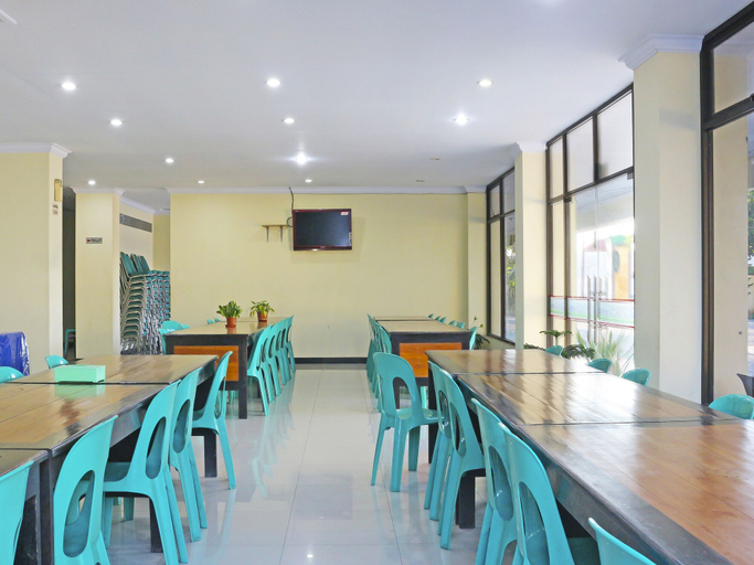 Food & Drinks, Collection O 91517 Hotel Gajah Mada Soe, South Timor Tengah