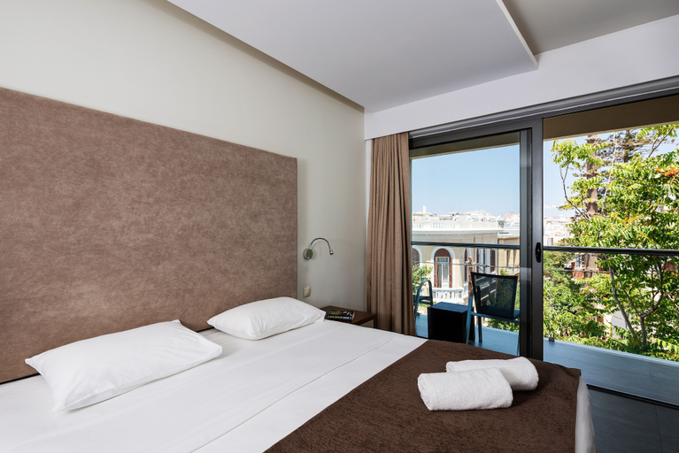 Bedroom 3, Oktober Downtown Boutique Hotel, South Aegean