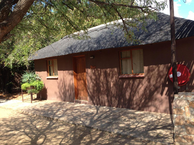 Exterior & Views 2, Phokoje Bush Lodge, Bobonong