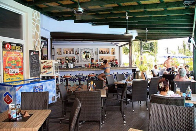 Food & Drinks, Hotel Pefkos Beach, South Aegean