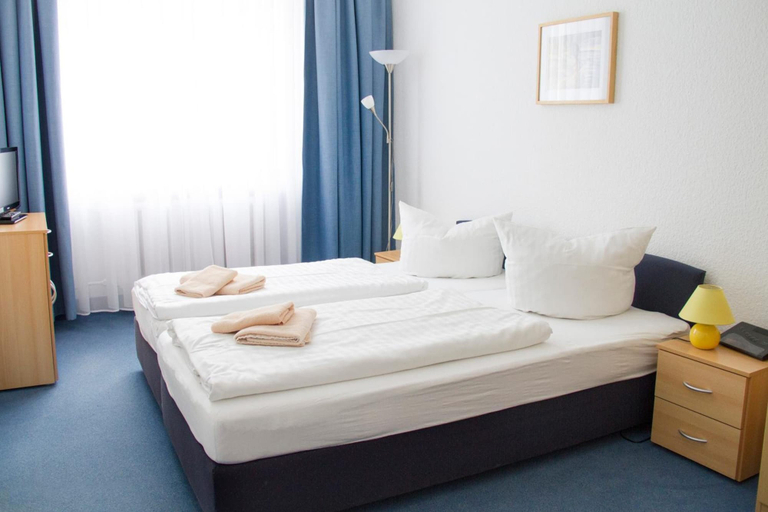 Bedroom 4, Waldschloss Parow, Vorpommern-Greifswald