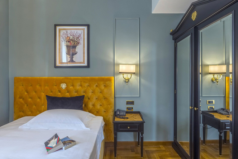 Bedroom 4, Grand Hotel Villa Politi, Syracuse