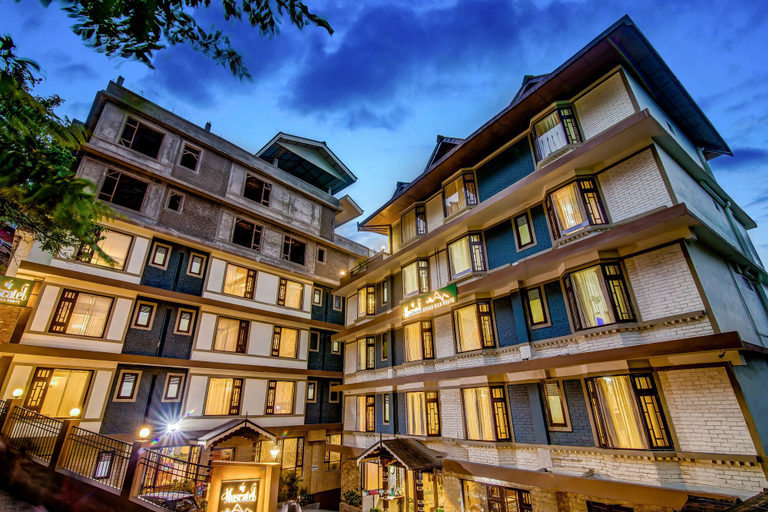Exterior & Views 2, Muscatel Grand Silkroute 300 Mts MG Marg, East Sikkim
