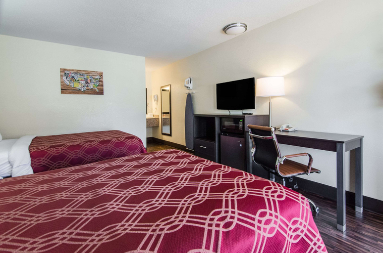 Bedroom 3, Econo Lodge Near Motor Speedway, Bristol
