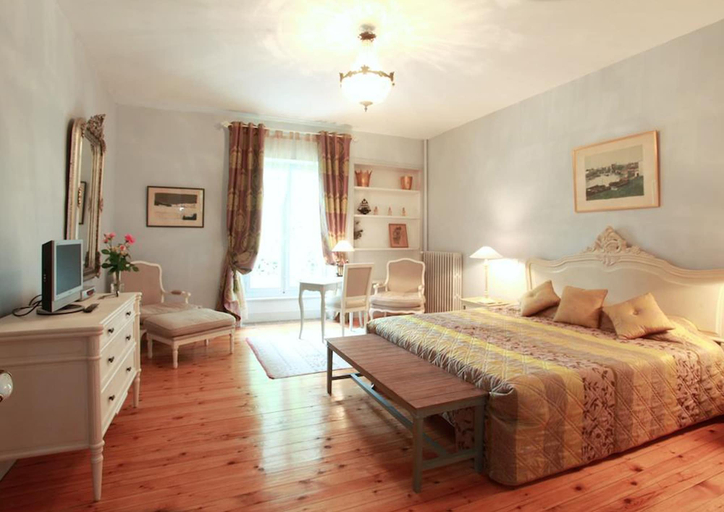 Bedroom 5, Château de La Prade, Aude